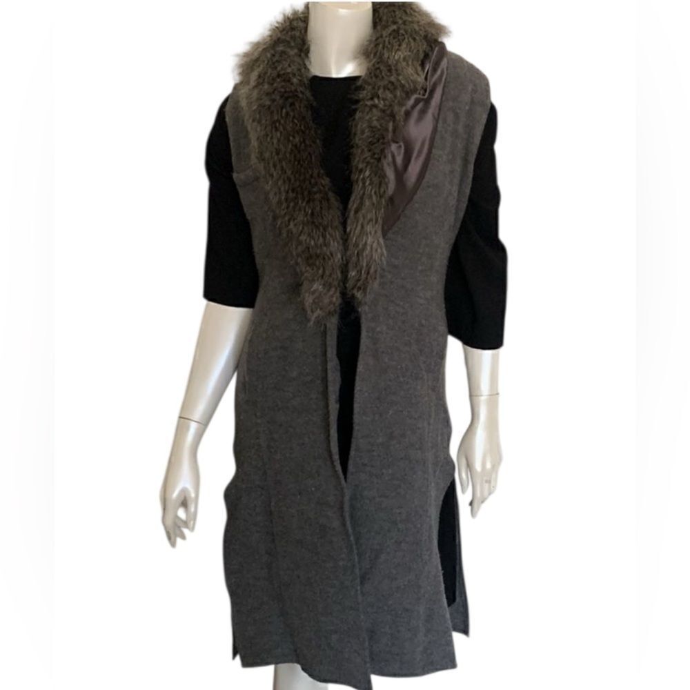 Black Label Long Vest size 00